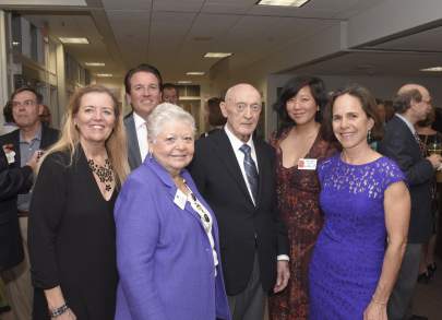 DSC_0048-Clarissa-and-Colin-Walker-May-and-Vincent-Smyth-author-Jade-Chang-and-Nicole-Masley.-