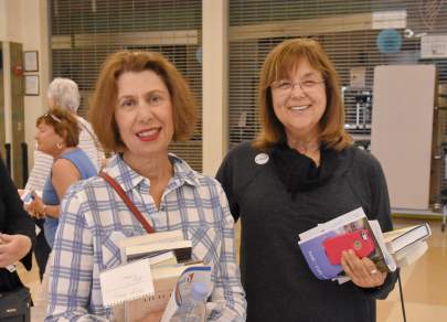 DSC_0083-BOOK-MANIA--JBHS-2017-3-4