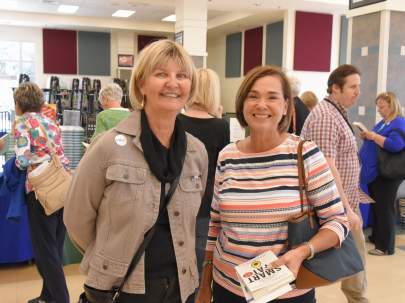 DSC_0109-BOOK-MANIA--JBHS-2017-3-4