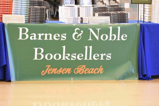 DSC_0027-BOOK-MANIA--JBHS-2017-3-4