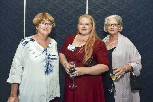 Joan Amerling, Kate Quinn, Sheila Leach