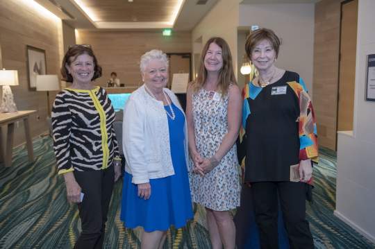 Patty Jacobson, May Smythe, Susan Wiggs and Diane Chamberlain